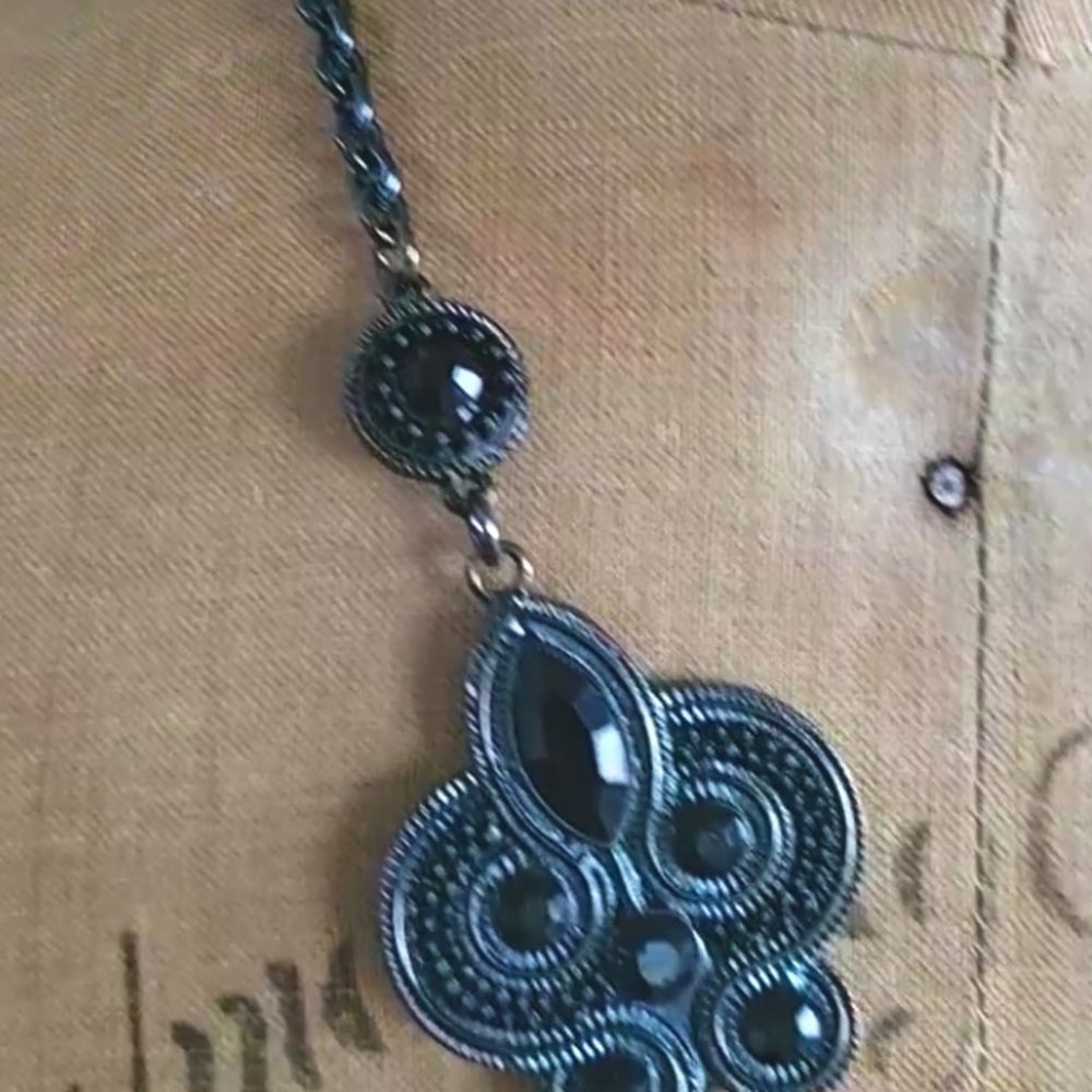 Beaded Black Necklace Versatile Elegant to Boho - Picture 5 of 7